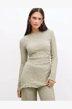Pull&Bear – Strukturiertes, langärmliges Oberteil in mit asymmetrischem Schnitt, Kombiteil