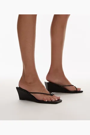 Topshop – Indiana – Sandaletten in mit Keilabsatz