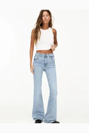Pull&Bear – Schlagjeans in mit niedrigem Bund