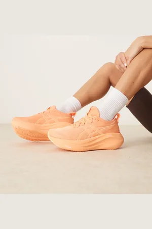 Asics – Gel-Nimbus 27 L – Lauf-Sneaker in Lite-Show and Mojave