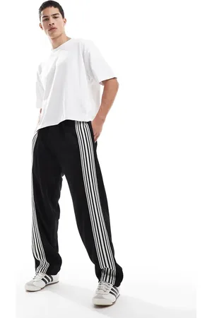 Pull&Bear – Jogginghose in mit weitem Bein und Streifen
