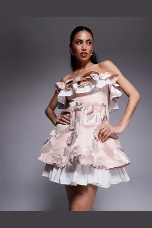 ASOS – Trägerloses, kurzes Skater-Kleid aus Jacquard mit plissiertem Popeline-Detail und Blumenmuster