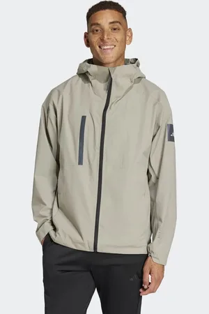 adidas – Myshelter 2.5-layer Rain.Rdy – Helle Jacke in Kittbeige