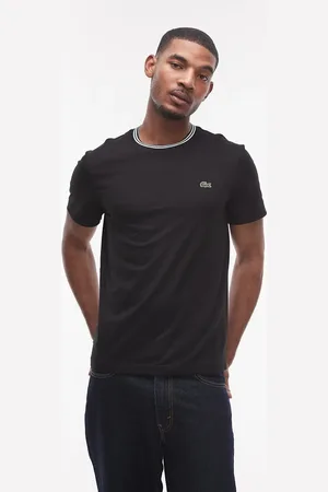 Lacoste – T-Shirt in mit Zierstreifen am Ausschnitt