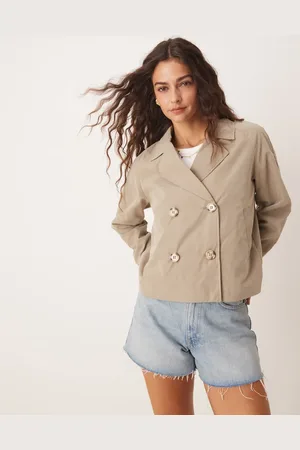 JDY – Kurzer, kastiger Trenchcoat in Beige