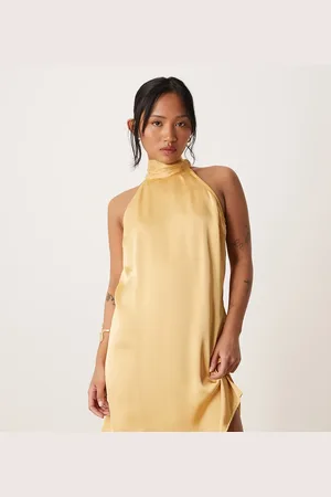 VILA – Neckholder-Oberteil aus Satin in seidigem Maisgelb