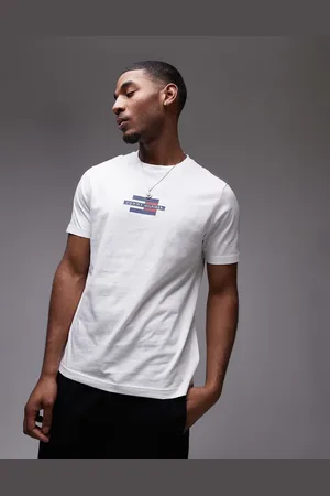 Tommy Hilfiger – T-Shirt in mit eckigem Flaggen-Logo