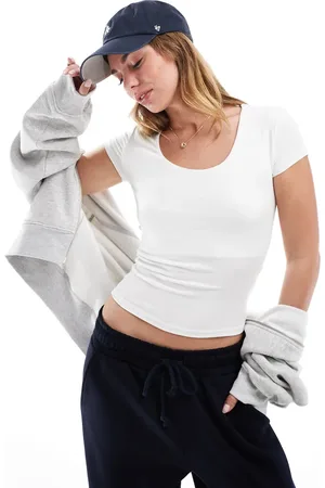 Cotton On Cotton On – Byron – Kurzärmliges Oberteil mit eckigem Ausschnitt in