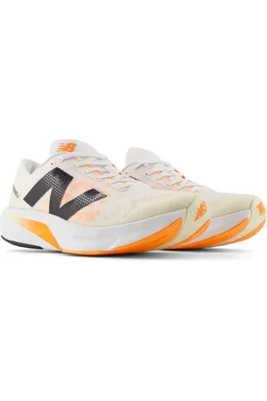 New Balance – Fuelcell Rebel V4 – Sneaker in