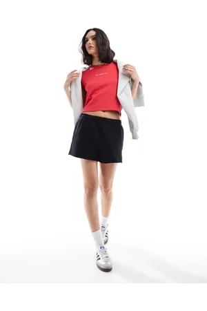 Cotton On Cotton On – Klassische Mini-Shorts aus Fleece in