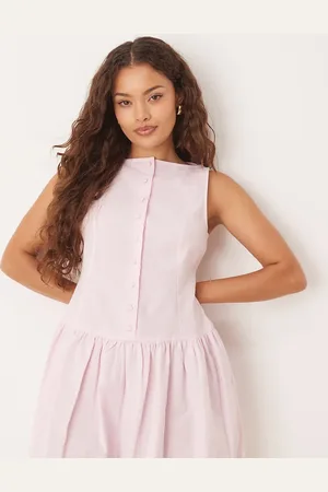 ASOS ASOS DESIGN Petite – Minikleid in Zuckerrosa mit tiefer Taille, U-Boot-Ausschnitt und Knopfleiste