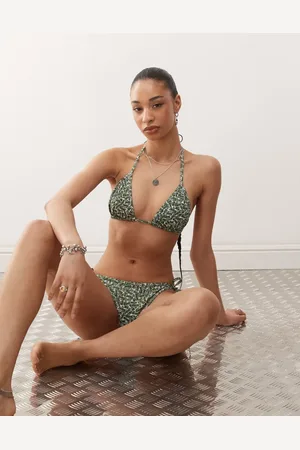 Lacoste – Bikinioberteil mit Riemchen-Design und Krokodil-Printmuster