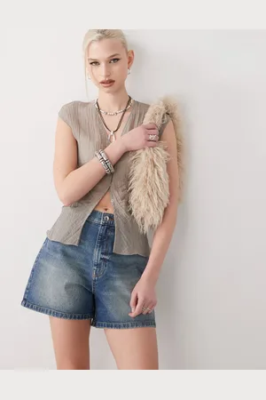 COLLUSION – Mom-Shorts aus Denim mit mittlerer Waschung