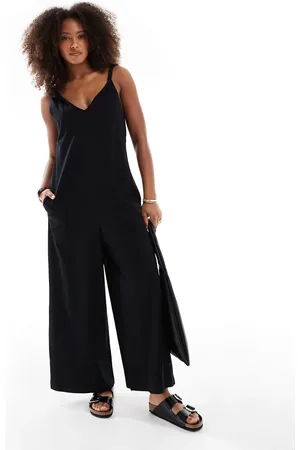 ASOS – Jumpsuit in mit verdrehten Trägern