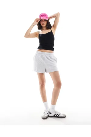 Cotton On Cotton On – Klassische Mini-Shorts aus Fleece in meliertem