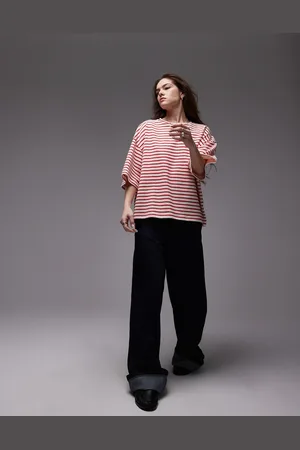 Topshop – Kastiges, kurzärmliges Oberteil aus Frottee-Jersey mit roten Streifen
