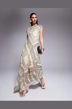 ASOS – Tailliertes Maxikleid mit U-Boot-Ausschnitt und abstrakten Streifen