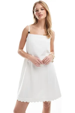 French Connection – Minikleid aus Leinen in mit Muschelsaum