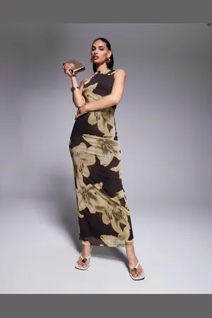 ASOS – Maxikleid aus Netzstoff in mit übergroßem Blumenmuster und U-Boot-Ausschnitt