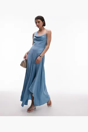 MANGO – Midikleid aus Satin in Hellblau mit One-Shoulder-Träger