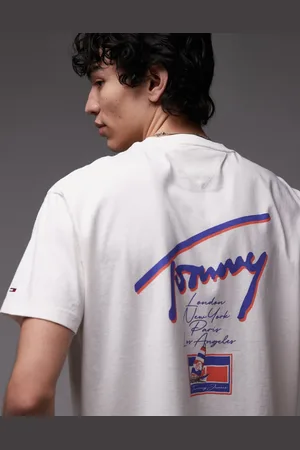 Tommy Hilfiger – T-Shirt in und Lila mit Signatur-Print auf dem Rücken