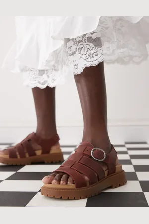 Timberland – Clairemont Way – Fischersandalen aus Leder in Burgunderrot