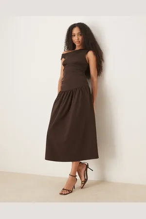ASOS – Eng anliegendes Midikleid in mit Schlitzausschnitt und Taillierung