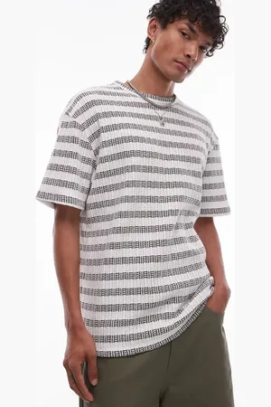 Topman – Oversize-T-Shirt in Khaki mit strukturiertem Streifenmuster