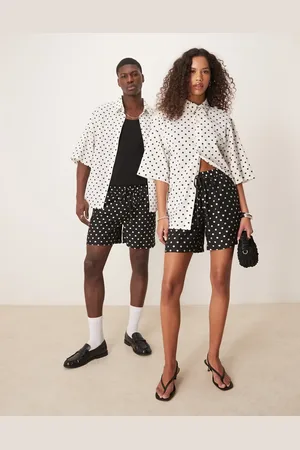 Sister Jane – Kastige Unisex-Shorts in Creme mit Punktemuster, Kombiteil