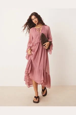 New Look – Langärmliges Maxikleid aus Chiffon in mit Rüschen