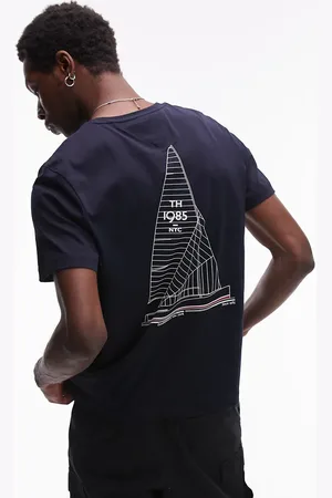Tommy Hilfiger – T-Shirt in mit Segelskizzen-Motiv