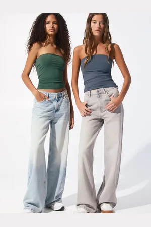 Pull&Bear – 2er-Pack hautenge, trägerlose Oberteile aus Polyamid in Grün und Grau