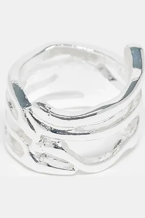 ASOS – Versilberter Ring mit verdrehtem Design