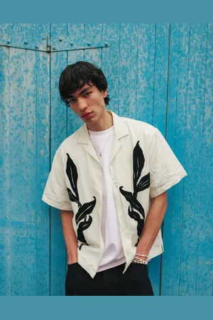 Topman – Kurzärmliges Hemd in mit Blumenstickerei