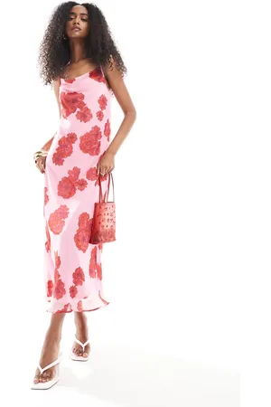 VERO MODA – Smilla – Camisole-Midikleid mit Blumenmuster in Rot und Rot mit Wasserfallausschnitt