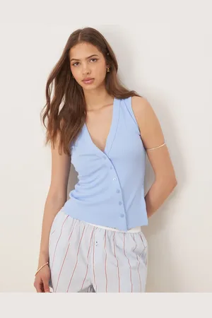 Abercrombie & Fitch – Geripptes Longline-Tanktop in mit asymmetrischer Knopfleiste
