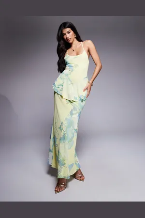 ASOS – Maxi-Trägerkleid aus Netzstoff mit Blumenmuster und Schößchendetail
