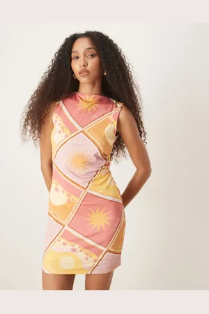 ASOS – Ärmelloses Minikleid in Rosa mit Rückenausschnitt und Patchwork-Print
