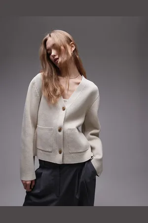 ARKET – Milano – Strickjacke in Beige mit kompakter Maschenstruktur und Taschen