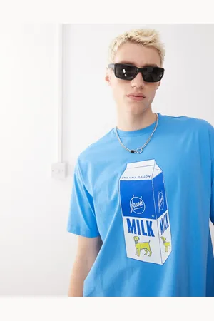 COLLUSION – T-Shirt in mit Skater-Passform und Milch-Grafikprint