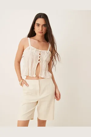 MANGO – Schmal geschnittene Shorts aus Leinenimitat in Ecru
