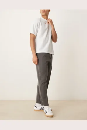 ASOS – Elegante, schmal zulaufende Hose in Anthrazit mit Bundfalten und lockerem Schnitt