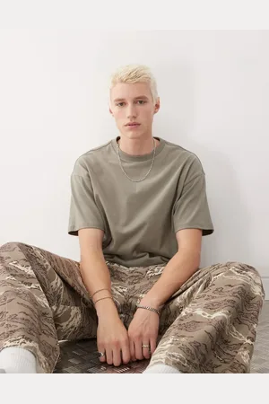 Weekday – Great – Kastiges T-Shirt in Khaki