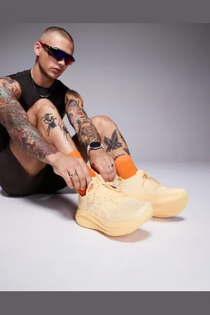 Asics – Gel-Nimbus 27 Lite-Show – Lauf-Sneaker in Lite-Show und Hellorange
