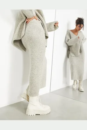ASOS – Schmaler Midirock in Hellbeige aus geripptem Grobstrick