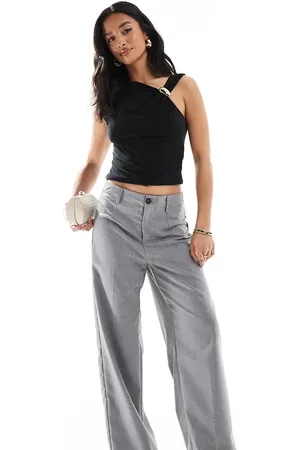 Bershka Petite – Elegante Hose in mit hohem Bund und weitem Bein