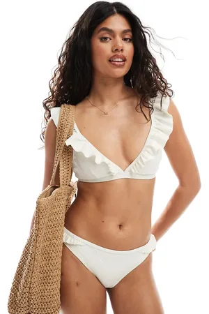 Pieces® – Gerafftes Bikinioberteil in Creme mit Jacquard-Blumendetail, Kombiteil