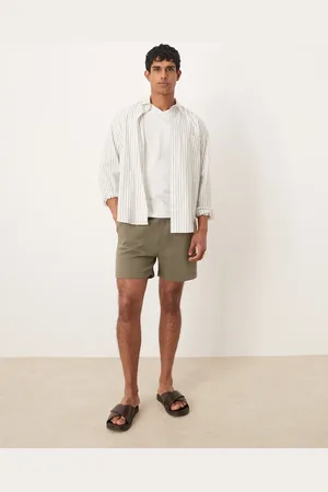 ASOS – Essential – Slim Fit Shorts in Smokey Olive
