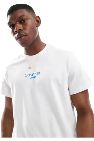 Calvin Klein – T-Shirt in mit kleinem mittigem Logo
