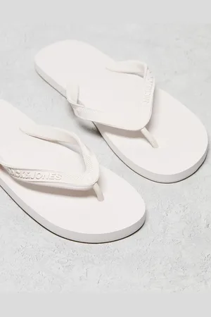 JACK & JONES – Zehenstegsandalen in Wollweiß mit Logo